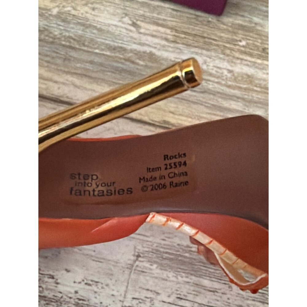 Just The Right Shoe by Raine Rocks 2006 #25594 NEW in Box - Picture 11 of 12